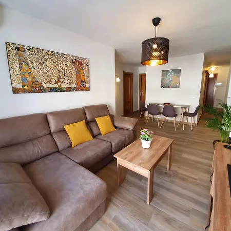 Апартаменты Galvez Flat, Principal Railway Station